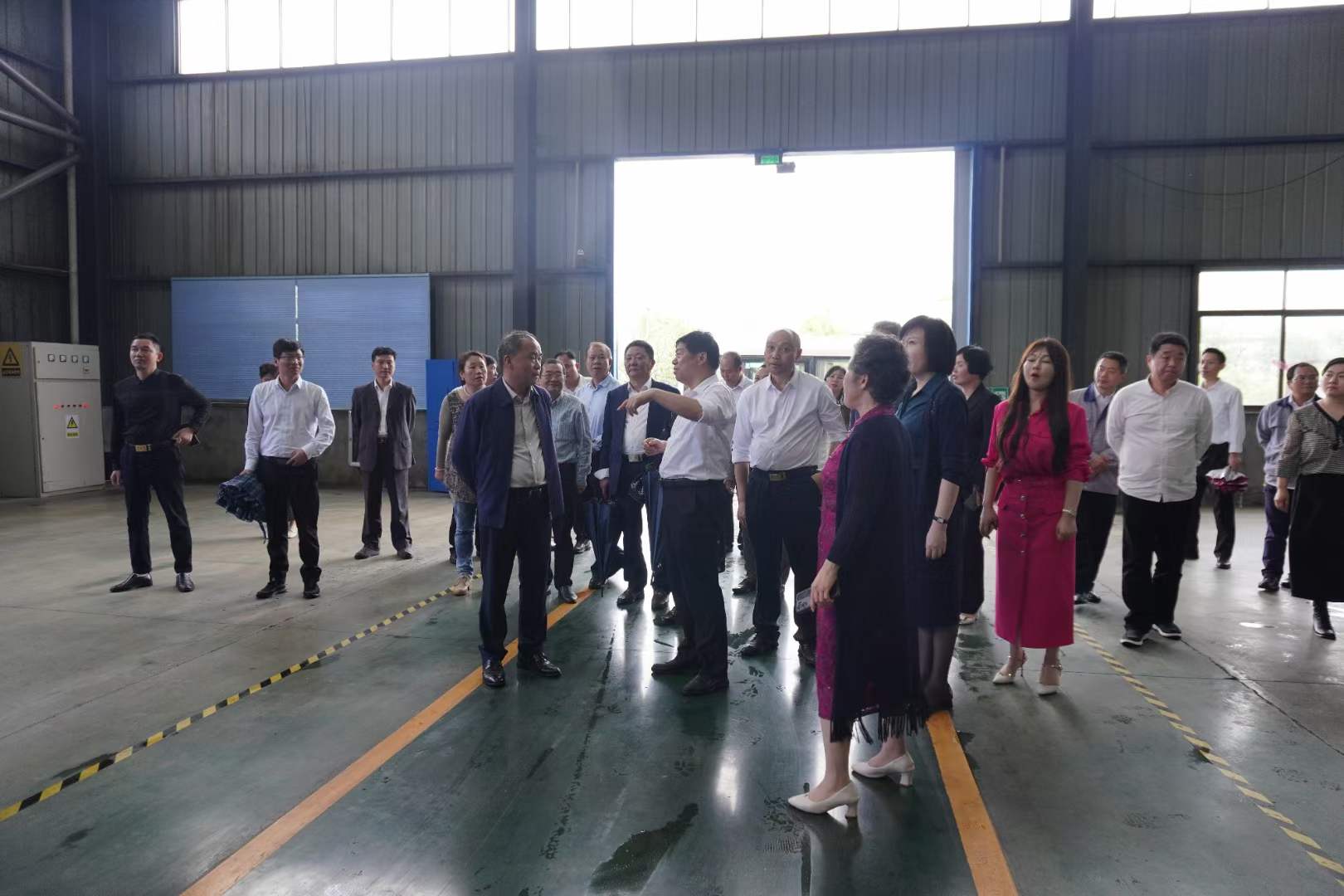 省中小企业协会会长饶剑明率南昌部分企业家到我司旅行考察_OB欧宝 | 电压互感器 | 非晶合金变压器 | 干式变压器 | 油浸式变压器